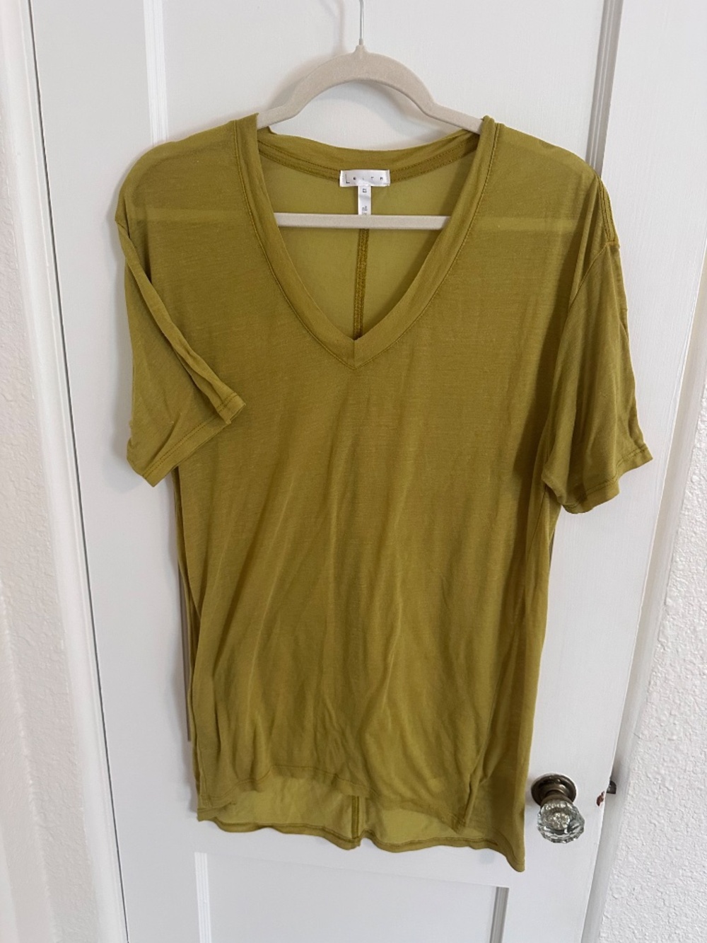 Leith Tee - Picture 2 of 6